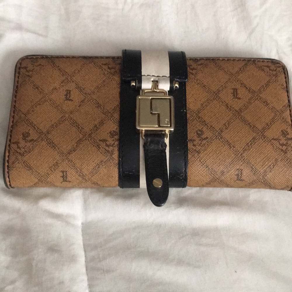 L.A.M.B wallet